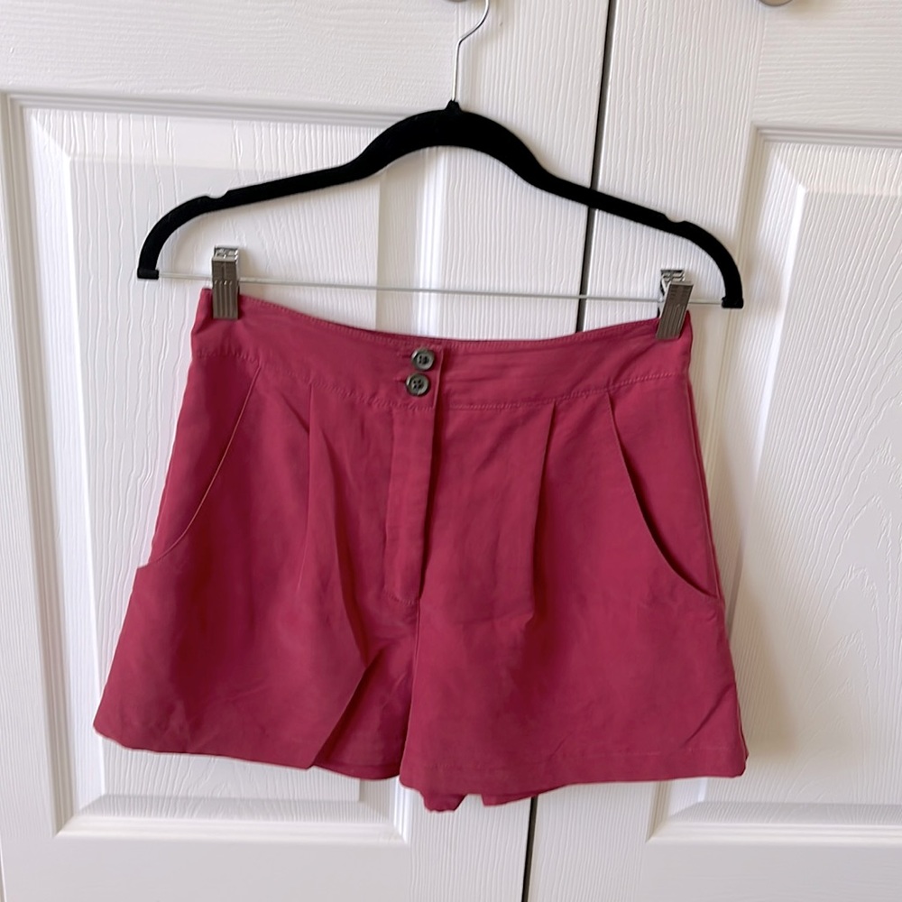 high waisted Topshop shorts
